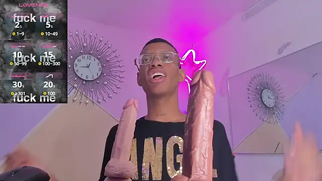 Tiffany Valentine15 online show from 27, 11, 2025