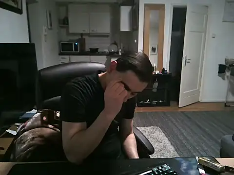 mihaimichael online show from 1, 2, 2025