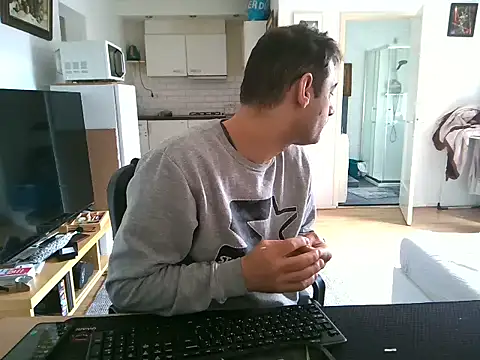 mihaimichael online show from 2, 6, 2026