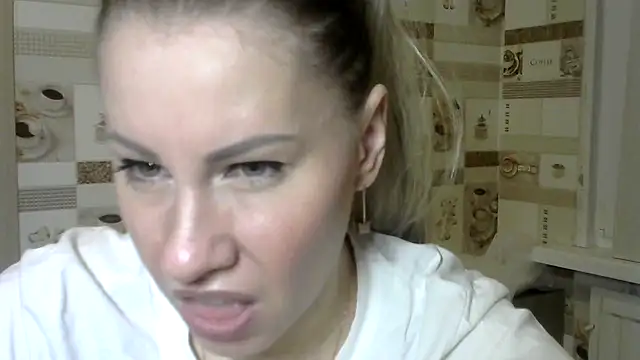 TherestlessKitty online show from 7, 12, 2024