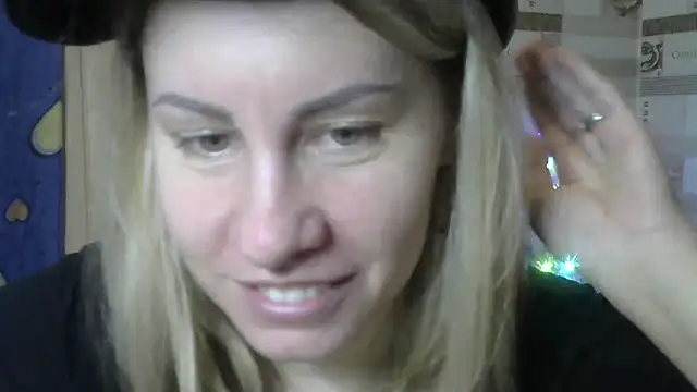 TherestlessKitty online show from 30, 12, 2024