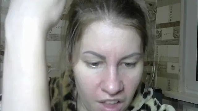 TherestlessKitty online show from 14, 2, 2025