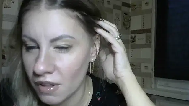 TherestlessKitty online show from 25, 9, 2025