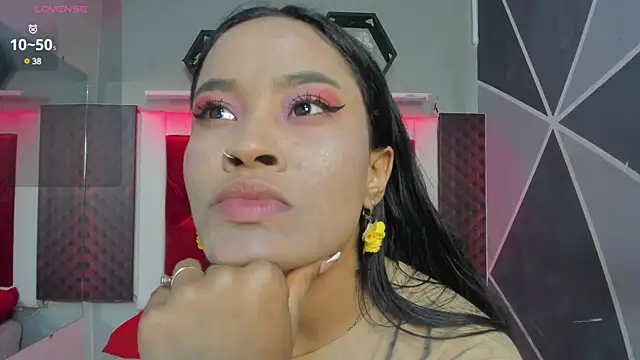 Karoll014 online show from 7, 1, 2025