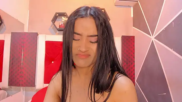 Snapshot of Karoll014 chatting on 19, 1, 2026 Karoll014 online show from 19, 1, 2026