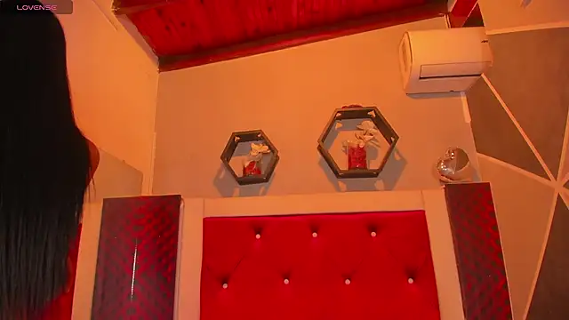 Karoll014 online show from 24, 2, 2026