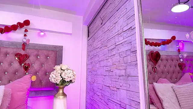 Tayzon Foxxx online show from 20, 2, 2026