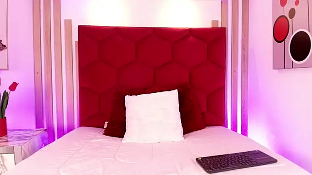 Snapshot of Tayzon_Foxxx chatting on 27, 7, 2026 Tayzon Foxxx online show from 27, 7, 2026
