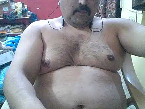 Snapshot of ARYANAVAILABLE chatting on 1, 2, 2026 ARYANAVAILABLE online show from 1, 2, 2026
