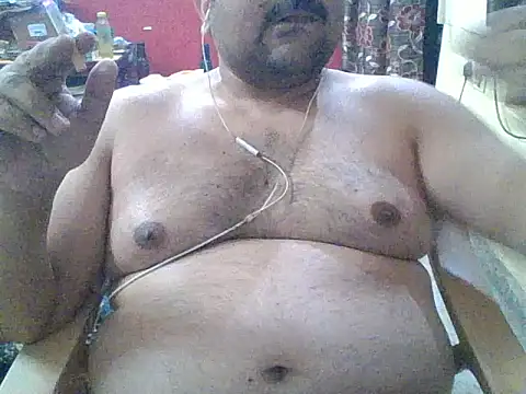 Snapshot of ARYANAVAILABLE chatting on 3, 3, 2026 ARYANAVAILABLE online show from 3, 3, 2026