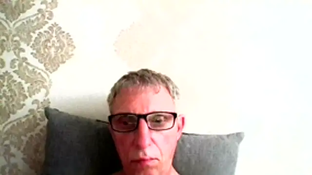 BobbyXRoyal online show from 28, 6, 2026