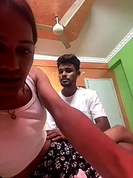 Snapshot of indianKrish2 chatting on 22, 11, 2025 indianKrish2 online show from 22, 11, 2025