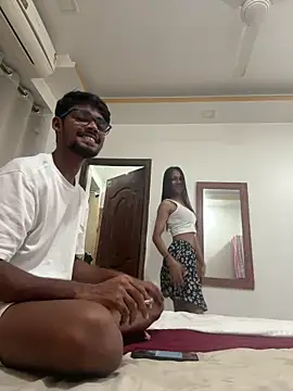 Snapshot of indianKrish2 chatting on 23, 11, 2025 indianKrish2 online show from 23, 11, 2025