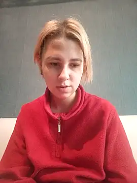 Snapshot of Gussie_Bridie chatting on 21, 12, 2024 Gussie Bridie online show from 21, 12, 2024