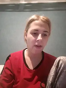 Snapshot of Gussie_Bridie chatting on 5, 1, 2025 Gussie Bridie online show from 5, 1, 2025