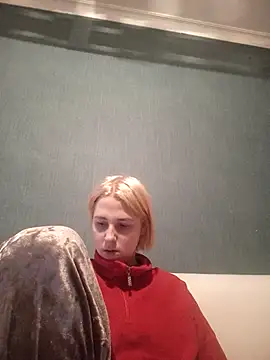 Snapshot of Gussie_Bridie chatting on 6, 1, 2025 Gussie Bridie online show from 6, 1, 2025