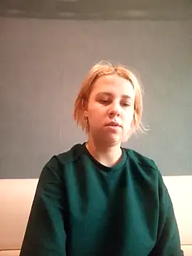 Snapshot of Gussie_Bridie chatting on 17, 1, 2025 Gussie Bridie online show from 17, 1, 2025