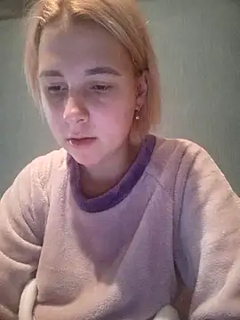 Snapshot of Gussie_Bridie chatting on 22, 1, 2025 Gussie Bridie online show from 22, 1, 2025