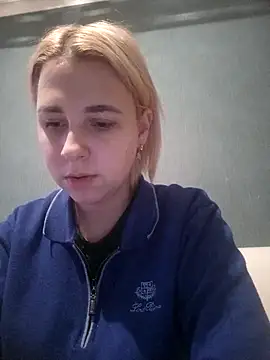 Snapshot of Gussie_Bridie chatting on 8, 2, 2025 Gussie Bridie online show from 8, 2, 2025