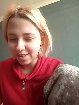 Snapshot of Gussie_Bridie chatting on 12, 2, 2025 Gussie Bridie online show from 12, 2, 2025
