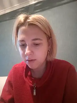 Snapshot of Gussie_Bridie chatting on 12, 2, 2025 Gussie Bridie online show from 12, 2, 2025