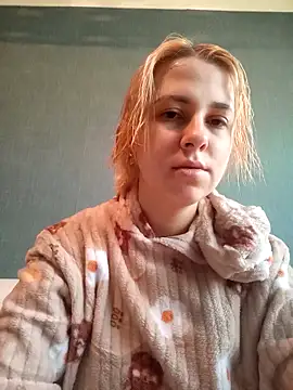 Snapshot of Gussie_Bridie chatting on 16, 2, 2025 Gussie Bridie online show from 16, 2, 2025