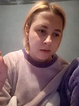 Snapshot of Gussie_Bridie chatting on 27, 2, 2025 Gussie Bridie online show from 27, 2, 2025