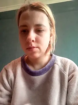 Snapshot of Gussie_Bridie chatting on 1, 3, 2025 Gussie Bridie online show from 1, 3, 2025