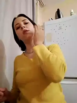 Snapshot of Gussie_Bridie chatting on 23, 9, 2025 Gussie Bridie online show from 23, 9, 2025