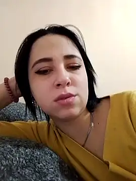 Snapshot of Gussie_Bridie chatting on 10, 10, 2025 Gussie Bridie online show from 10, 10, 2025