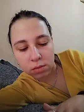 Snapshot of Gussie_Bridie chatting on 25, 10, 2025 Gussie Bridie online show from 25, 10, 2025