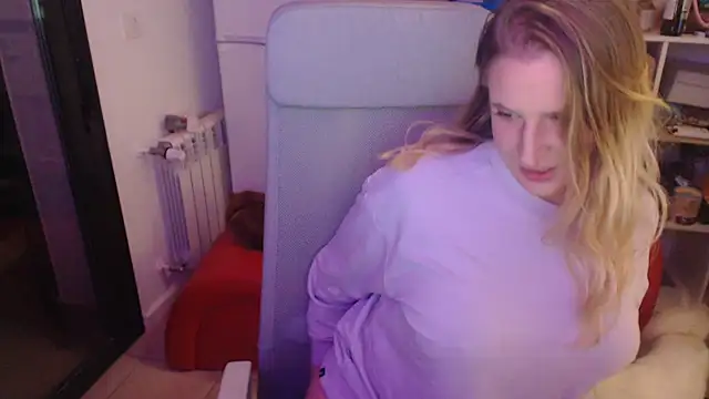 Snapshot of Pinkyladyxxx chatting on 25, 2, 2025 Pinkyladyxxx online show from 25, 2, 2025