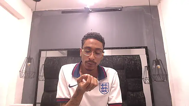 Snapshot of Jose_Smoke chatting on 27, 9, 2025 Jose Smoke online show from 27, 9, 2025