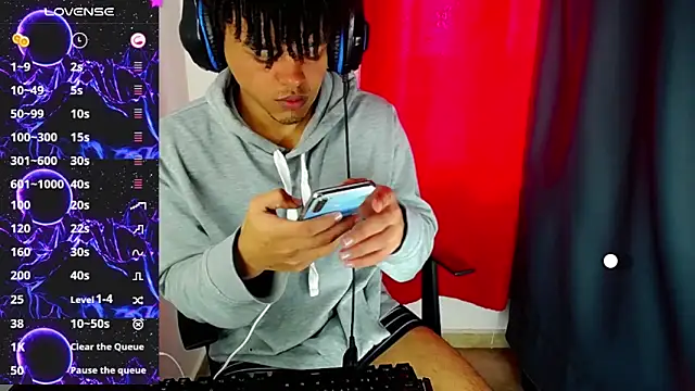 Snapshot of Ares_ttoter chatting on 8, 1, 2025 Ares ttoter online show from 8, 1, 2025