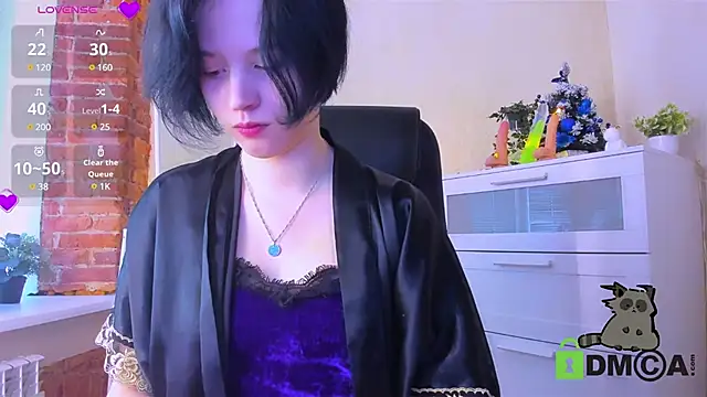 Alina Mills online show from 18, 12, 2024