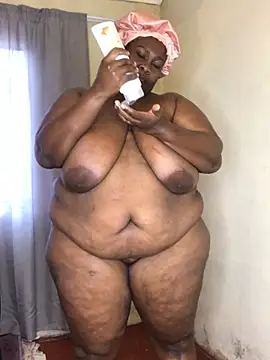 bustytitsxxx online show from 22, 6, 2026