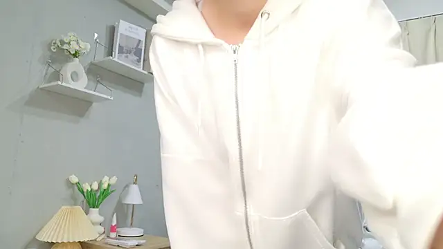 Sayuringo  online show from 20, 12, 2025