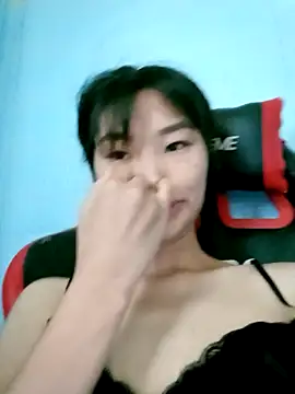 Snapshot of Lonalysexy chatting on 12, 9, 2025 Lonalysexy online show from 12, 9, 2025