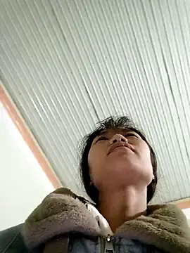 Lonalysexy online show from 18, 12, 2025