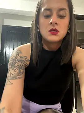 Alice milf  online show from 22, 9, 2025