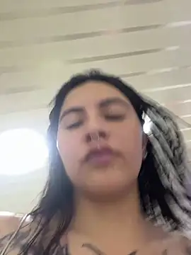  luna torres online show from 4, 5, 2026