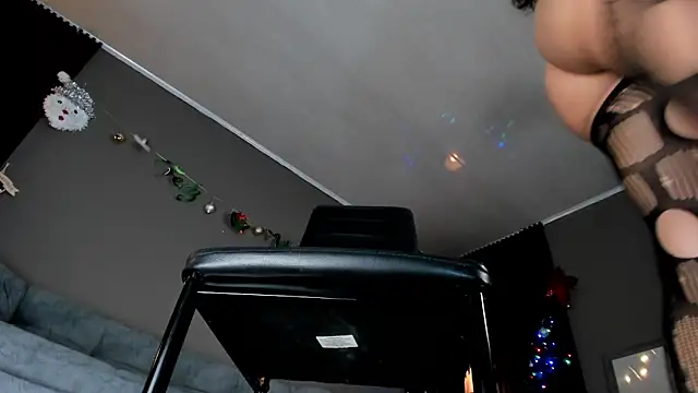 melody cute10 online show from 11, 12, 2024