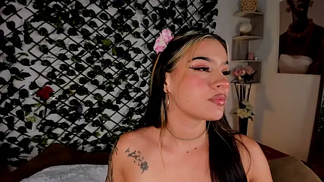 melody cute10 online show from 17, 2, 2025