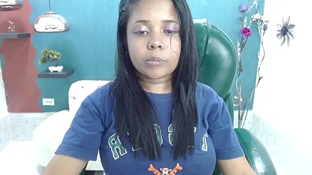 Melikasweetz online show from 28, 1, 2025