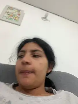 Snapshot of cloe_small chatting on 31, 1, 2025 cloe small online show from 31, 1, 2025
