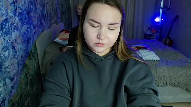 Jenny Fox online show from 7, 11, 2025