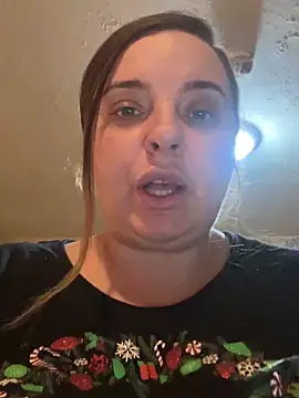 Snapshot of lairarose chatting on 28, 12, 2024 lairarose online show from 28, 12, 2024