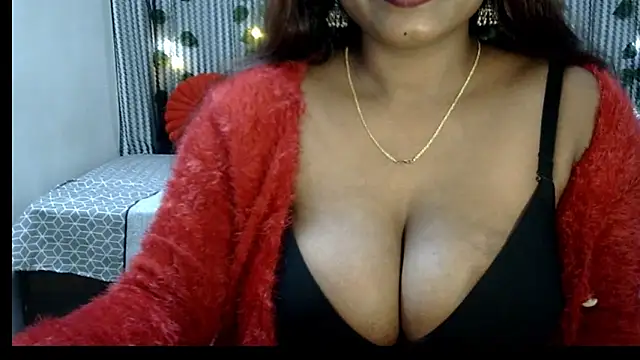 Snapshot of Radhika_Singhaniya chatting on 4, 2, 2025 Radhika Singhaniya online show from 4, 2, 2025