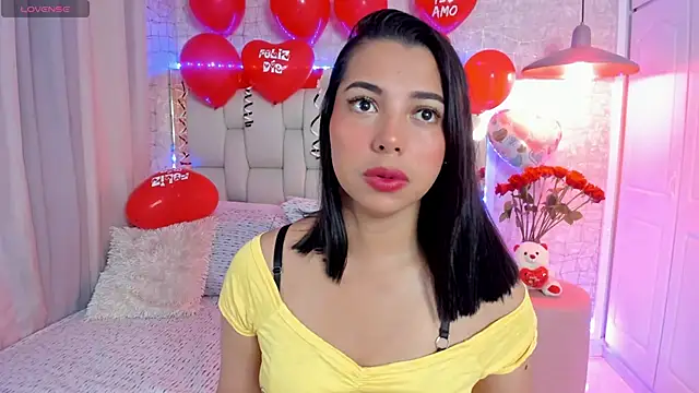 Snapshot of AlexandraaMillerr chatting on 17, 2, 2025 AlexandraaMillerr online show from 17, 2, 2025