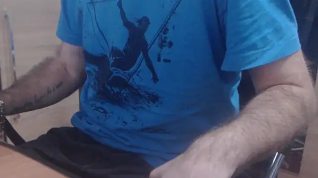 Snapshot of uncutguy01 chatting on 10, 1, 2025 uncutguy01 online show from 10, 1, 2025
